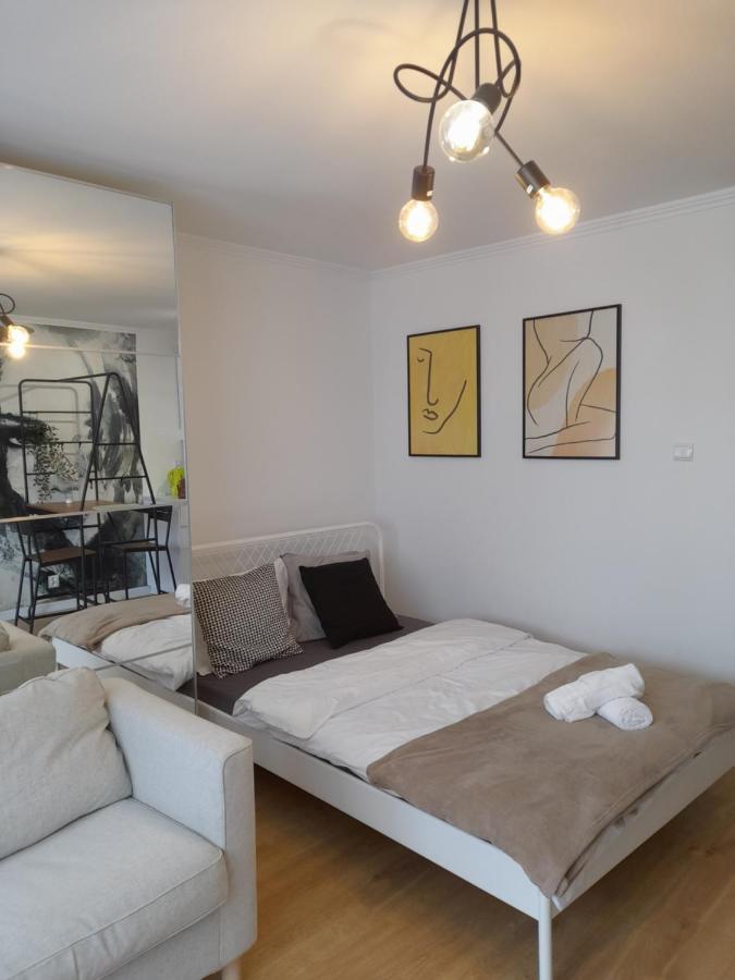Apartament Ogrodowa Studio Warszawa エクステリア 写真