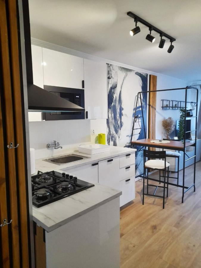 Apartament Ogrodowa Studio Warszawa エクステリア 写真